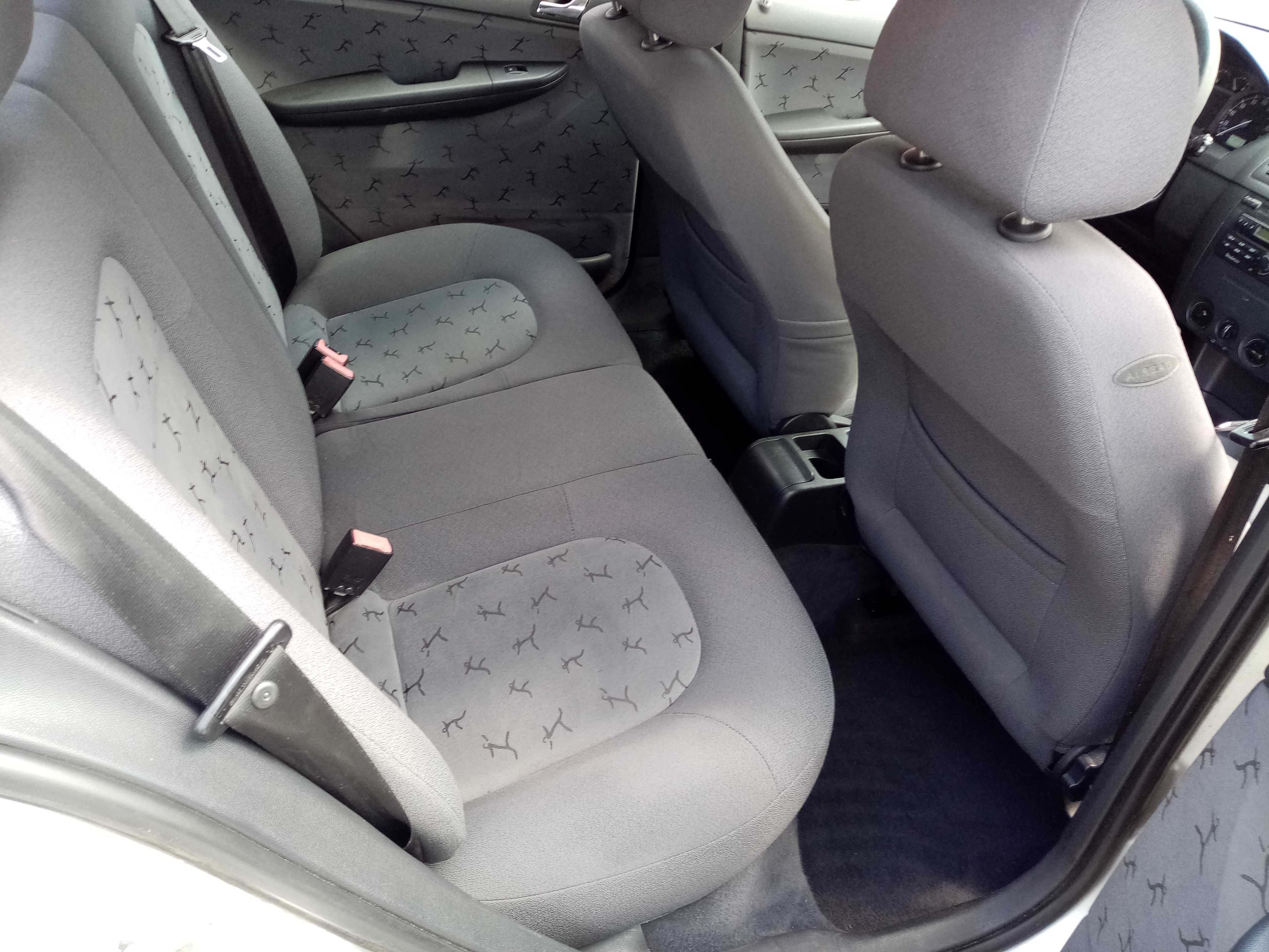 Skoda Fabia 1,4 Benzyna Klima Radio Abs Polecam
