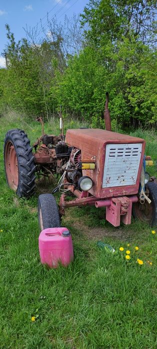 Продаю трактор Т-25