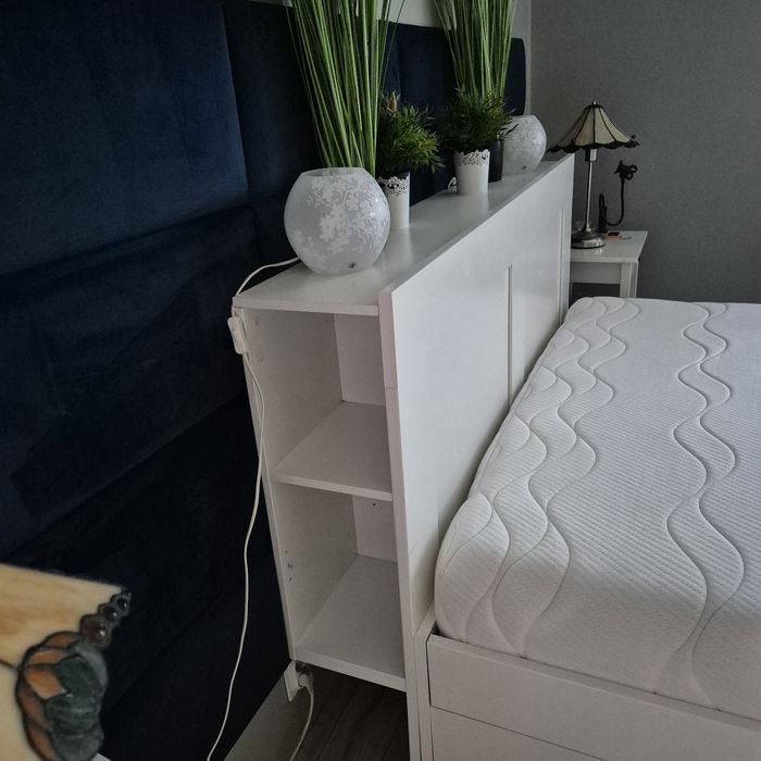 Łóżko IKEA 160X200