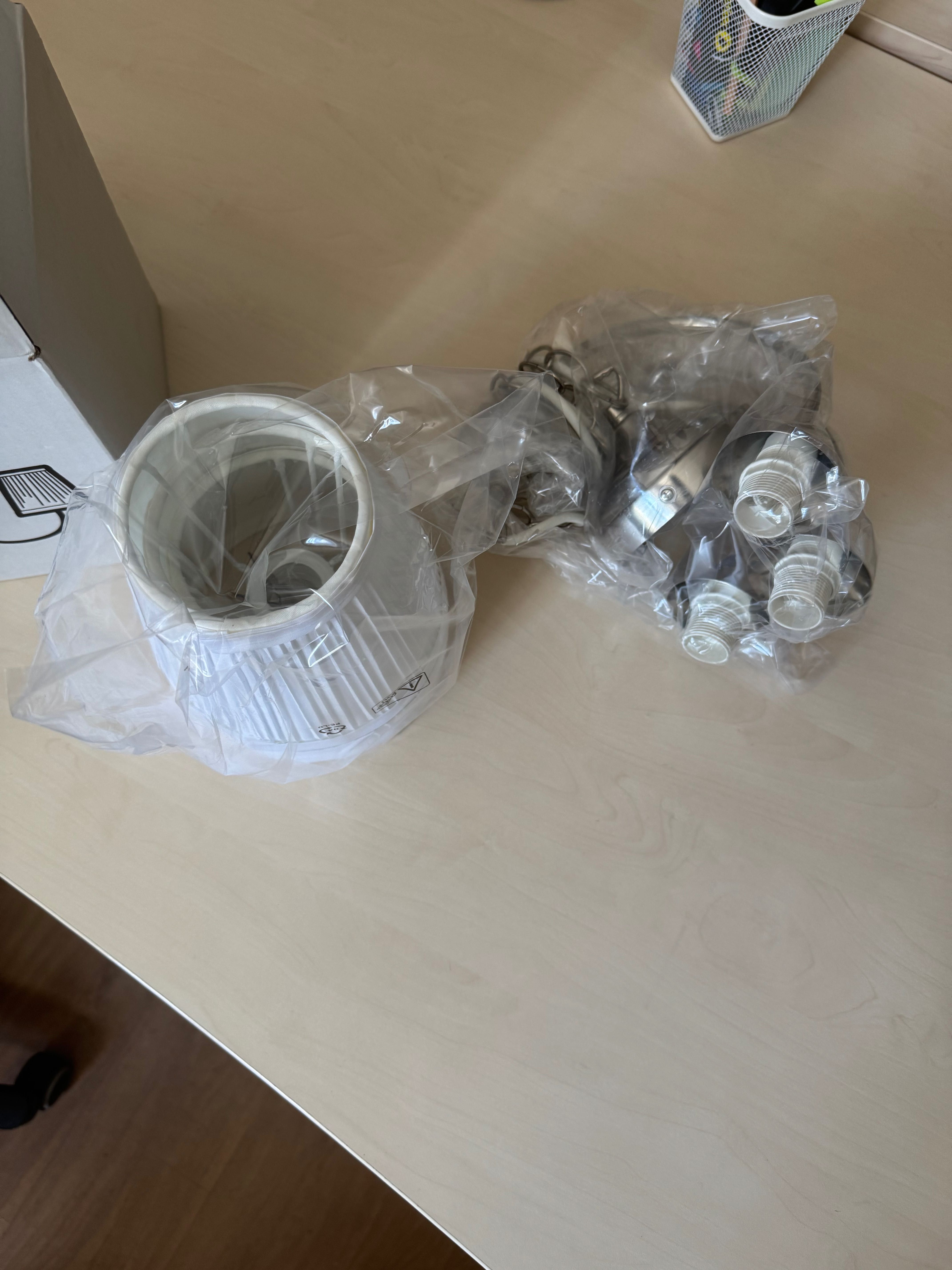 Nowa, nieużywana lampa wisząca Ikea Arstid