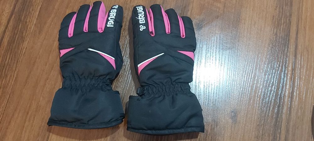 Rękawice narciarskie dziecięce.