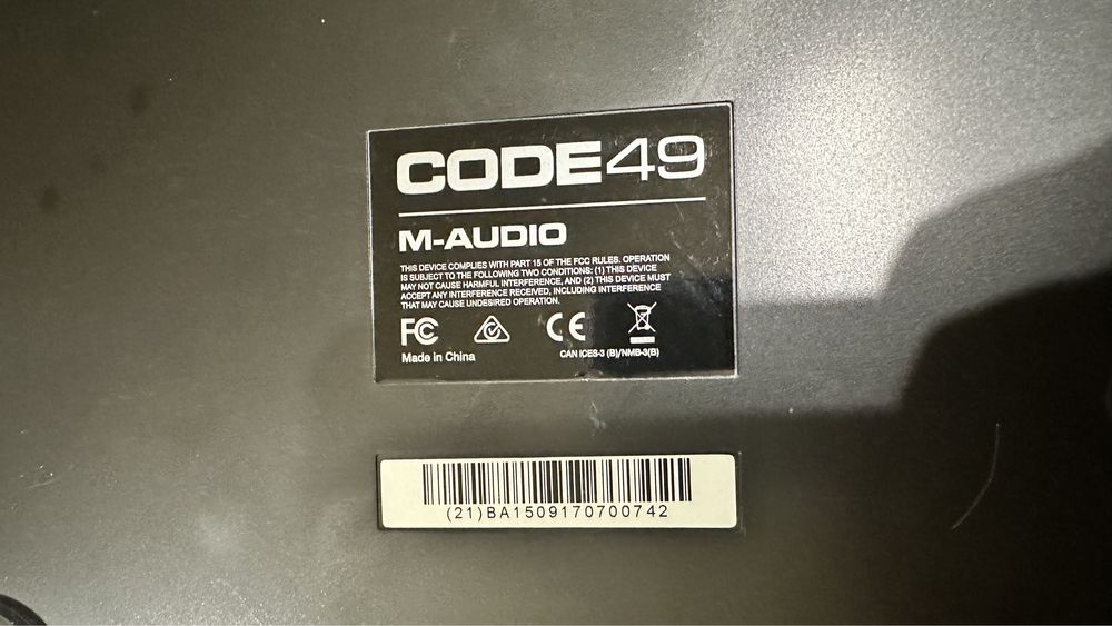 Продам MIDI-клавіатура M-Audio Code 49