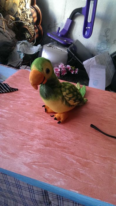 Интерактивная Красивая Мягкая игрушка Попугай  которая разговаривает