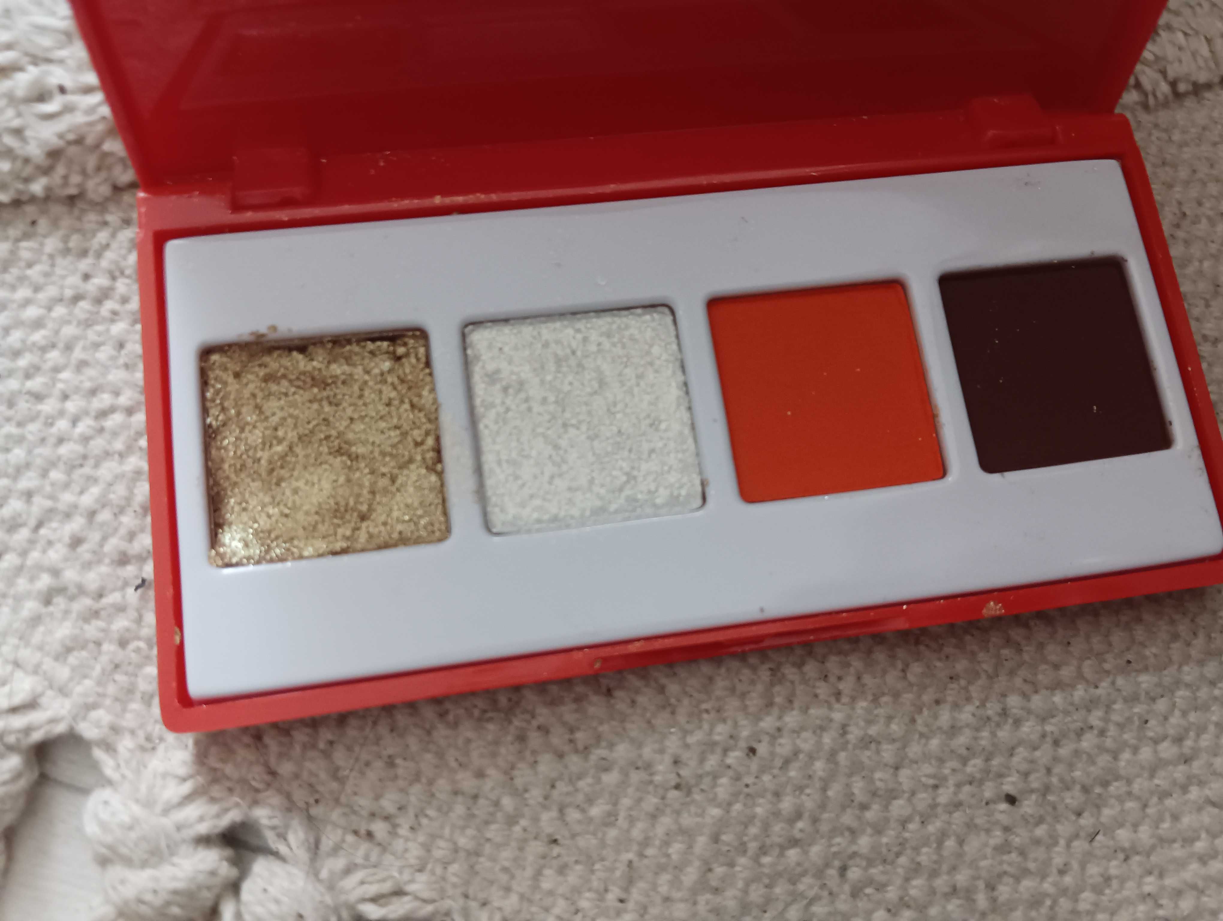 Paleta Julia Żugaj i Mona Team X