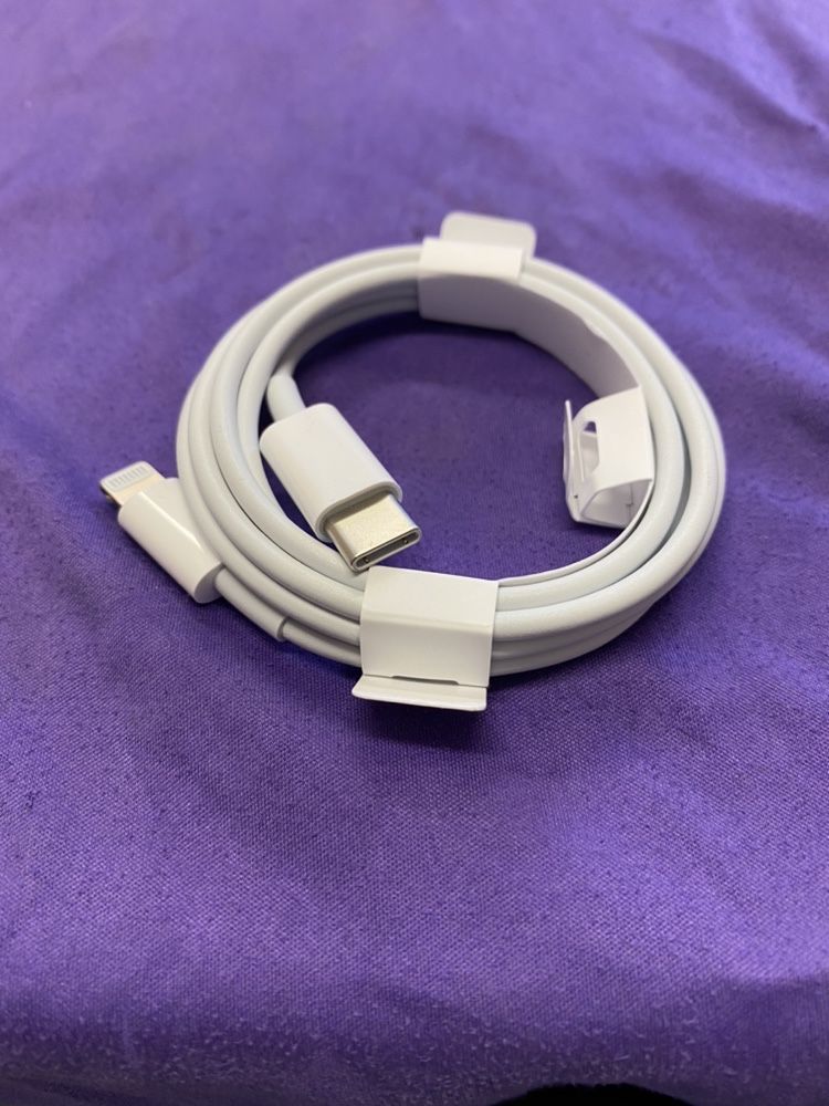 Apple oryginalny kabel z usb C na Lightning