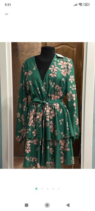 Сукня, плаття жіноче