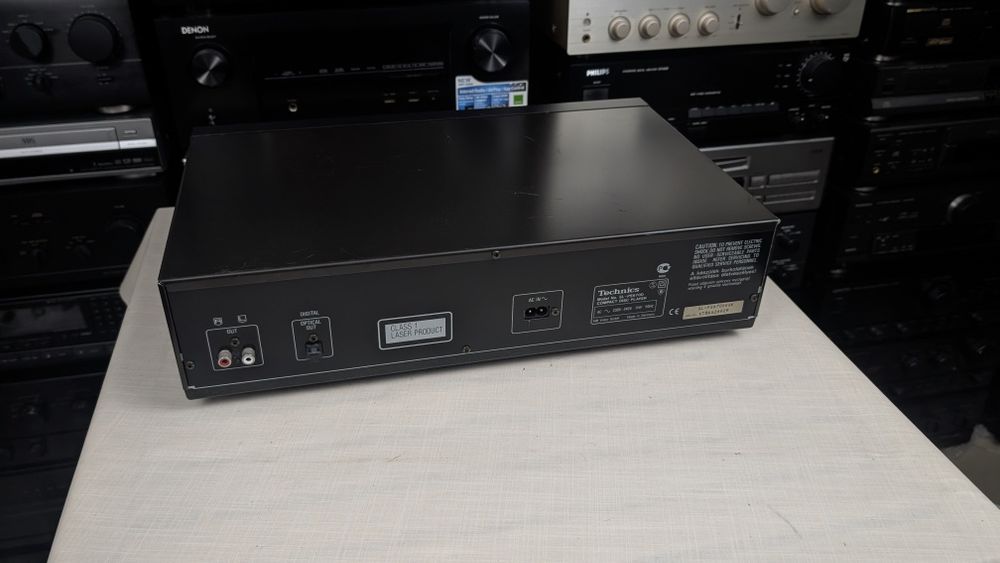 Technics SL-PS670D Wysokiej klasy odtwarzacz płyt CD