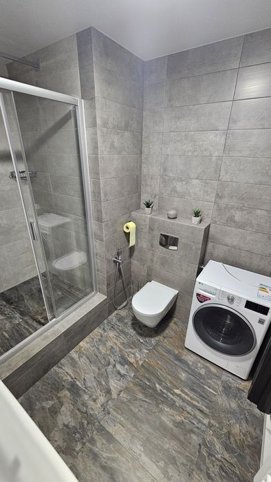 Эксклюзив 3 комнатная ЖК Ньютона Новые Дома Коммунальный рынок