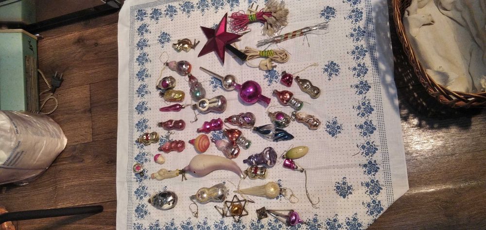 Игрушки елочные старые