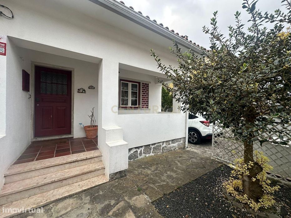 Moradia Isolada com Piscina