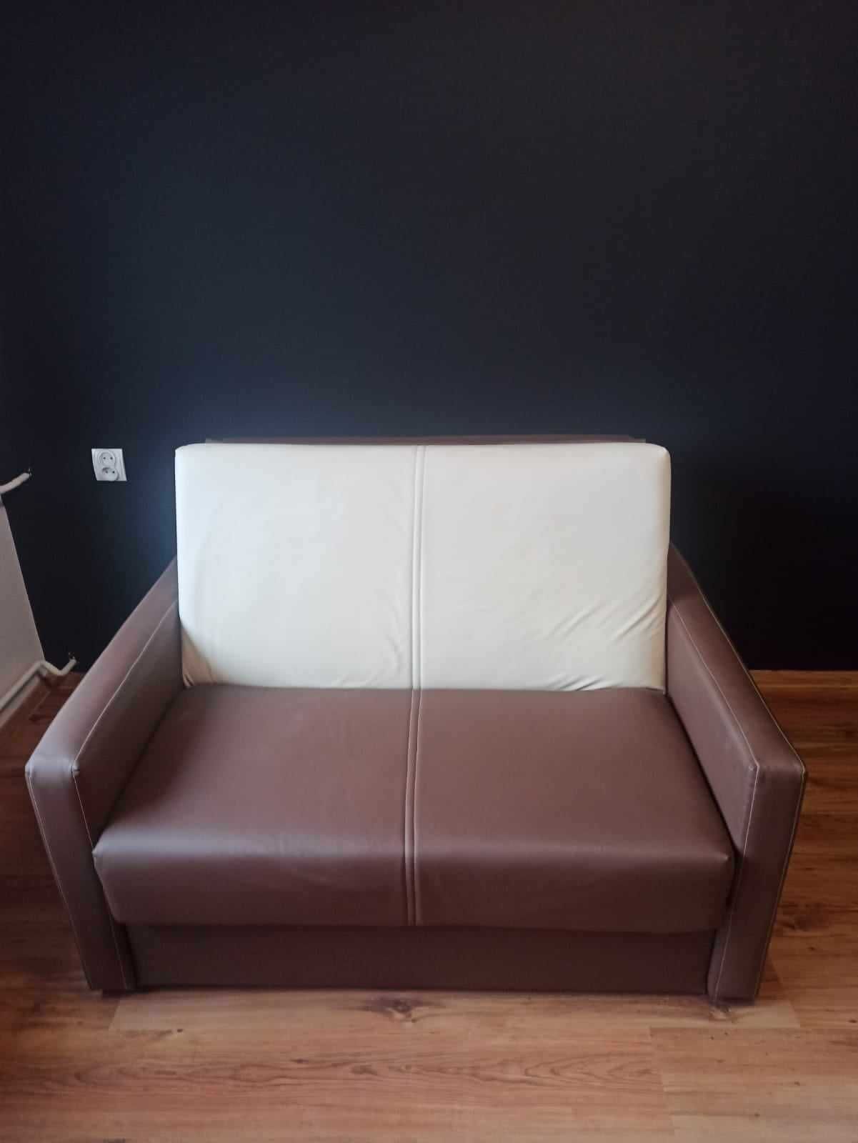 Sofa - kanapa z funkcją spania oraz z pojemnikiem na pościel
