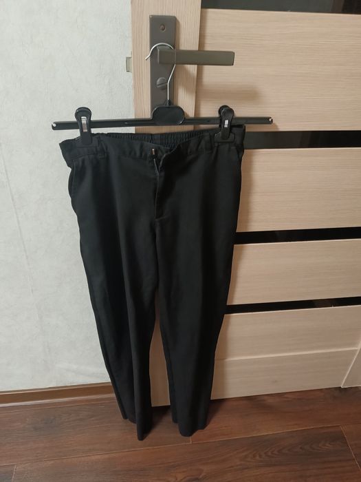 Гарні чорні брюки для хлопчика фірма george