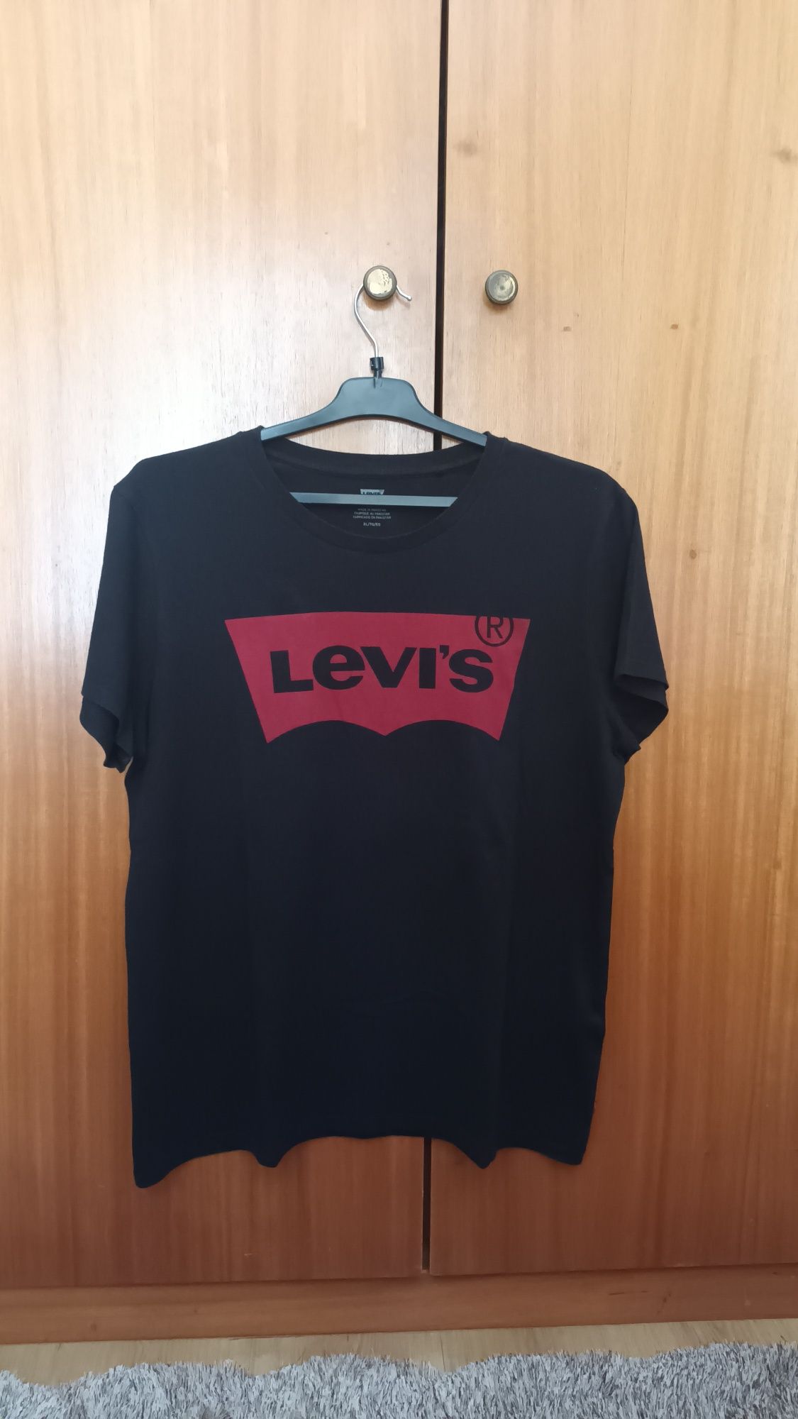 T-Shirt Levi's Mulher