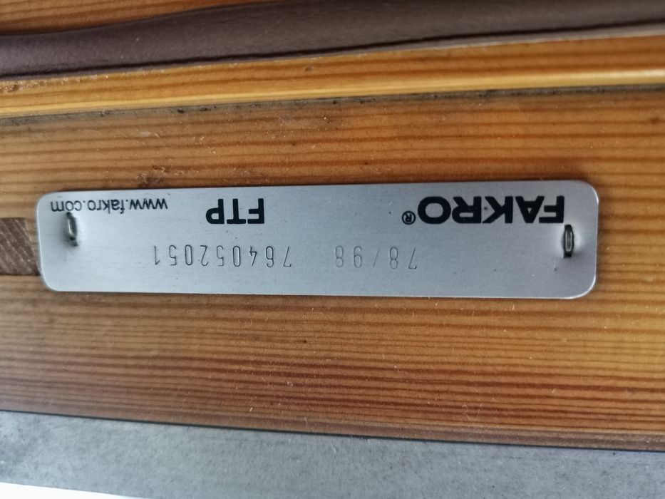 Okno dachowe 78x98 fakro plus roleta