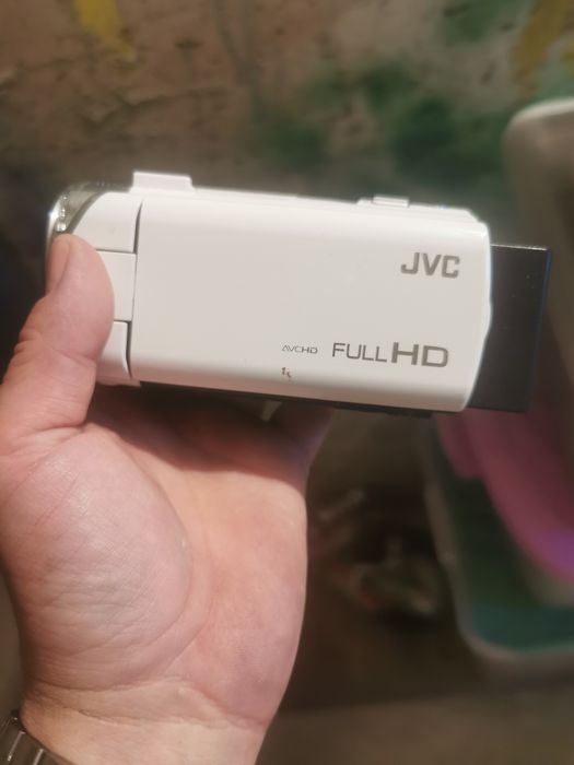 Kamera Jvc gz e 765 w Everio