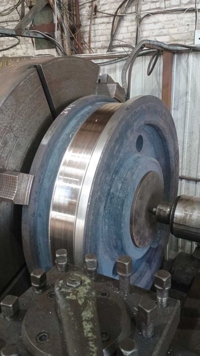 Токарна обробка, фрезерування, розточування, зварювальні роботи