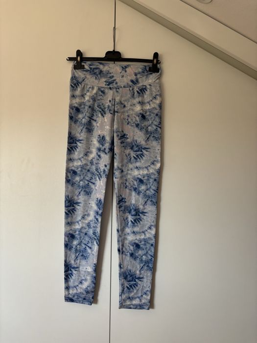 Legginsy wyszczuplajace tie dye