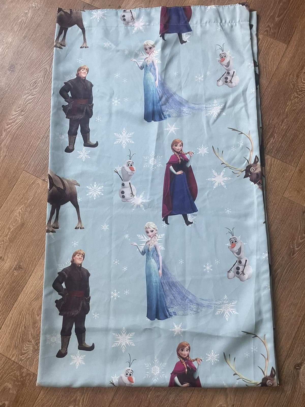 Штора Disney Frozen.    .