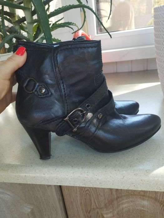 Казаки,сапоги , кроссовки натуральная кожа Zara 37-38р