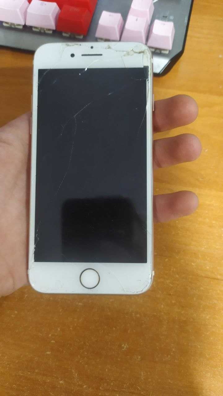 Продам айфон 7 iPhone 7