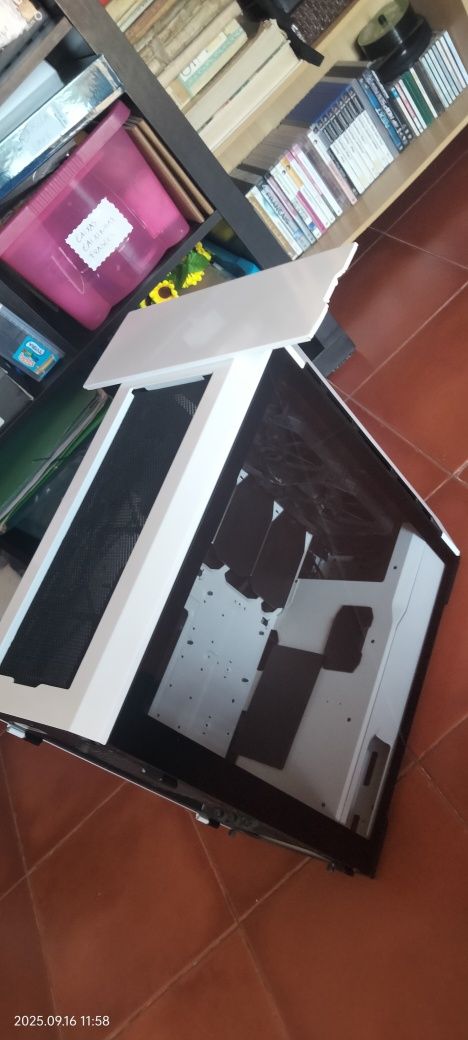 Caixa pc de torre gaming