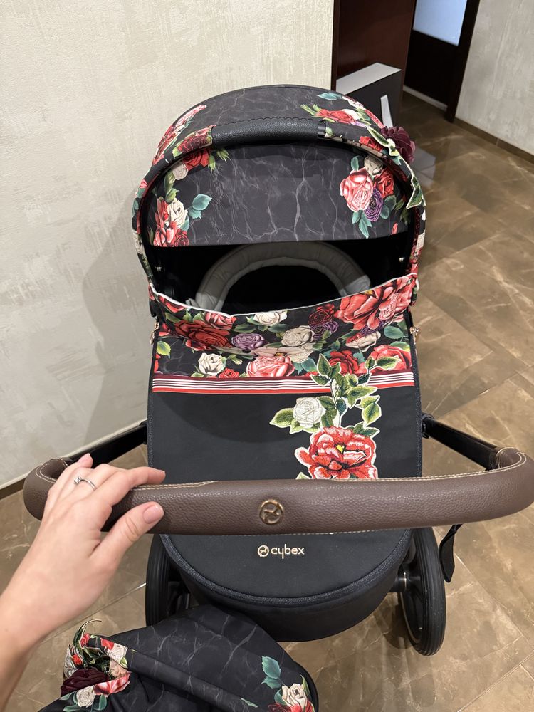 Коляска CYBEX PRIAM 4.0 SPRING BLOSSOM 2 в 1 Rose gold