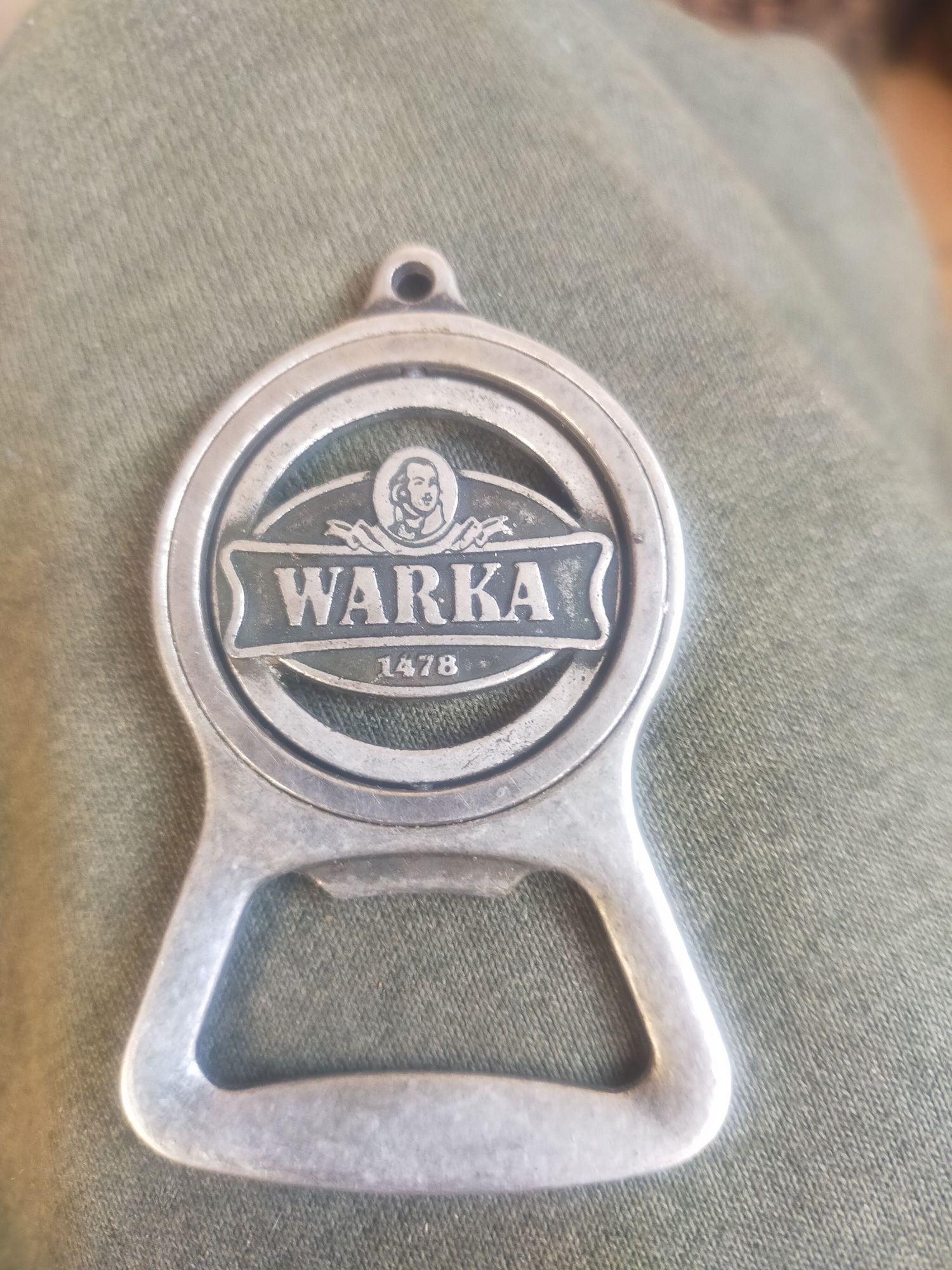 Otwieracz kapsel Warka prl