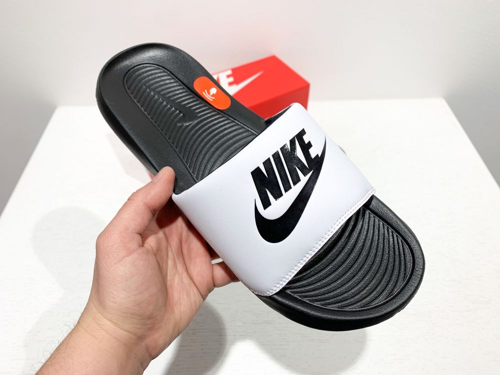 Шлепанцы Nike Victori One Slide CN9675-005