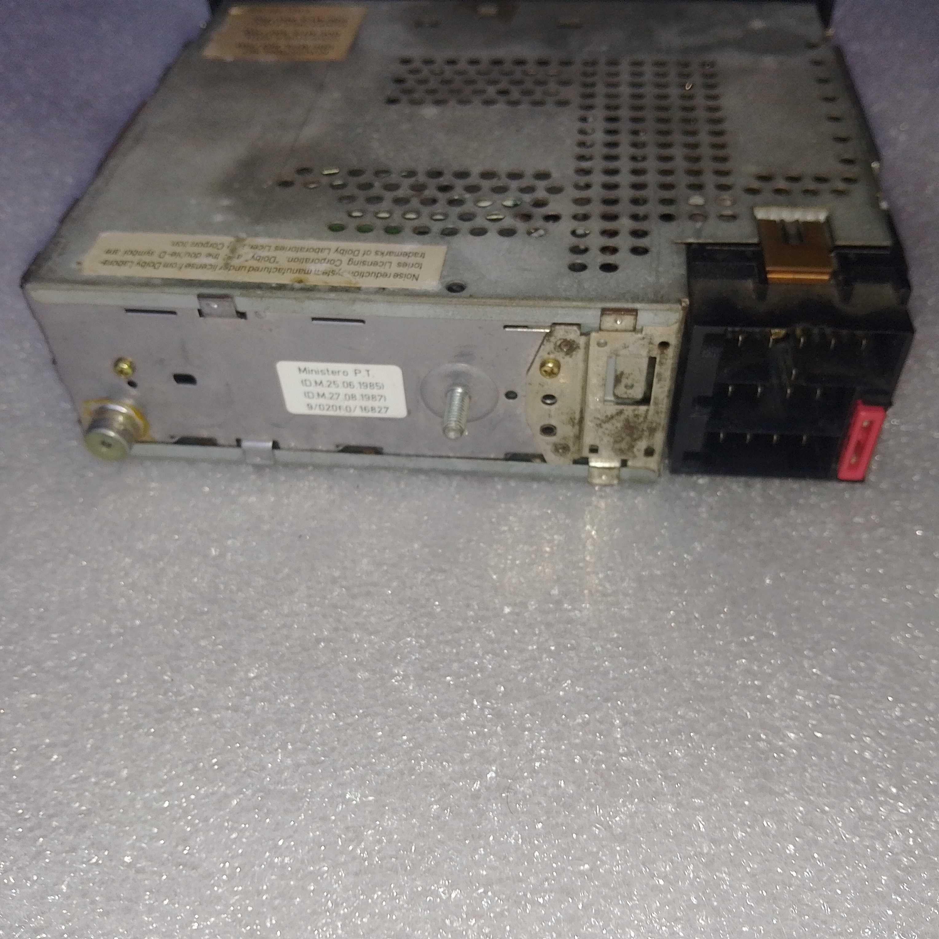 Авто магнітола Blaupunkt RCM 82 радіо + касета
