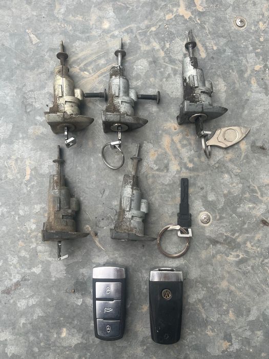 Личинка дверей Passat b6 ключ серцевина пассат б6