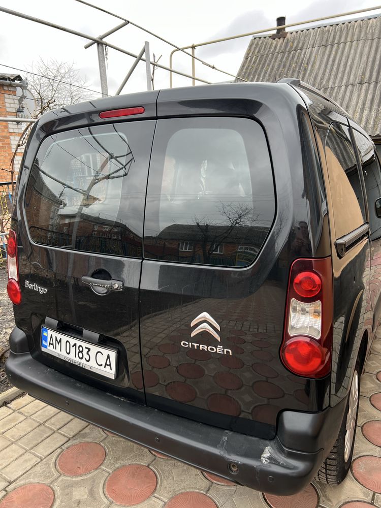 Сітроєн Берлінго 2014 р   Citroen berlingo 1,6