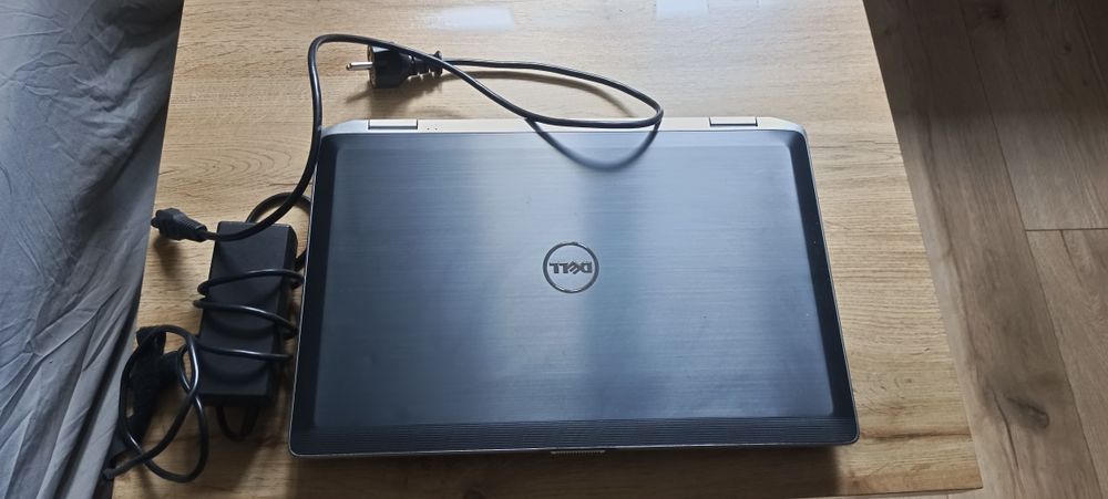 Laptop Dell - na części