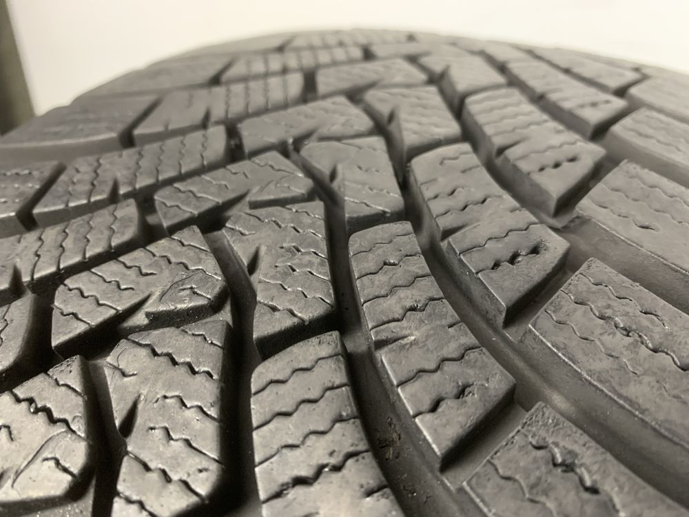 2x 235/45/18 Falken EuroWinter HS01 / 2020r 8mm / GWARANCJA