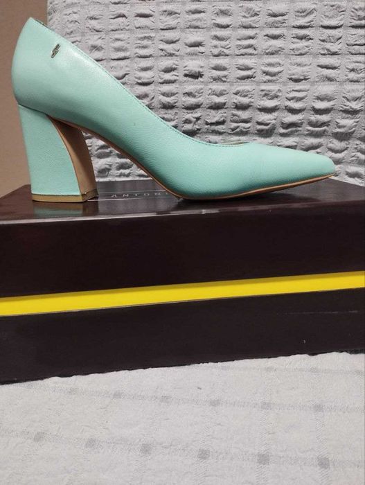 Продам туфлі Antonio Biaggi