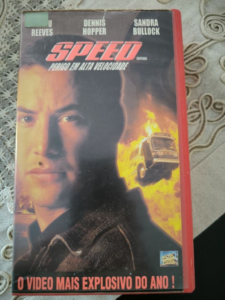 Vendo filme SPEED "Perigo em alta velocidade" em formato cassete