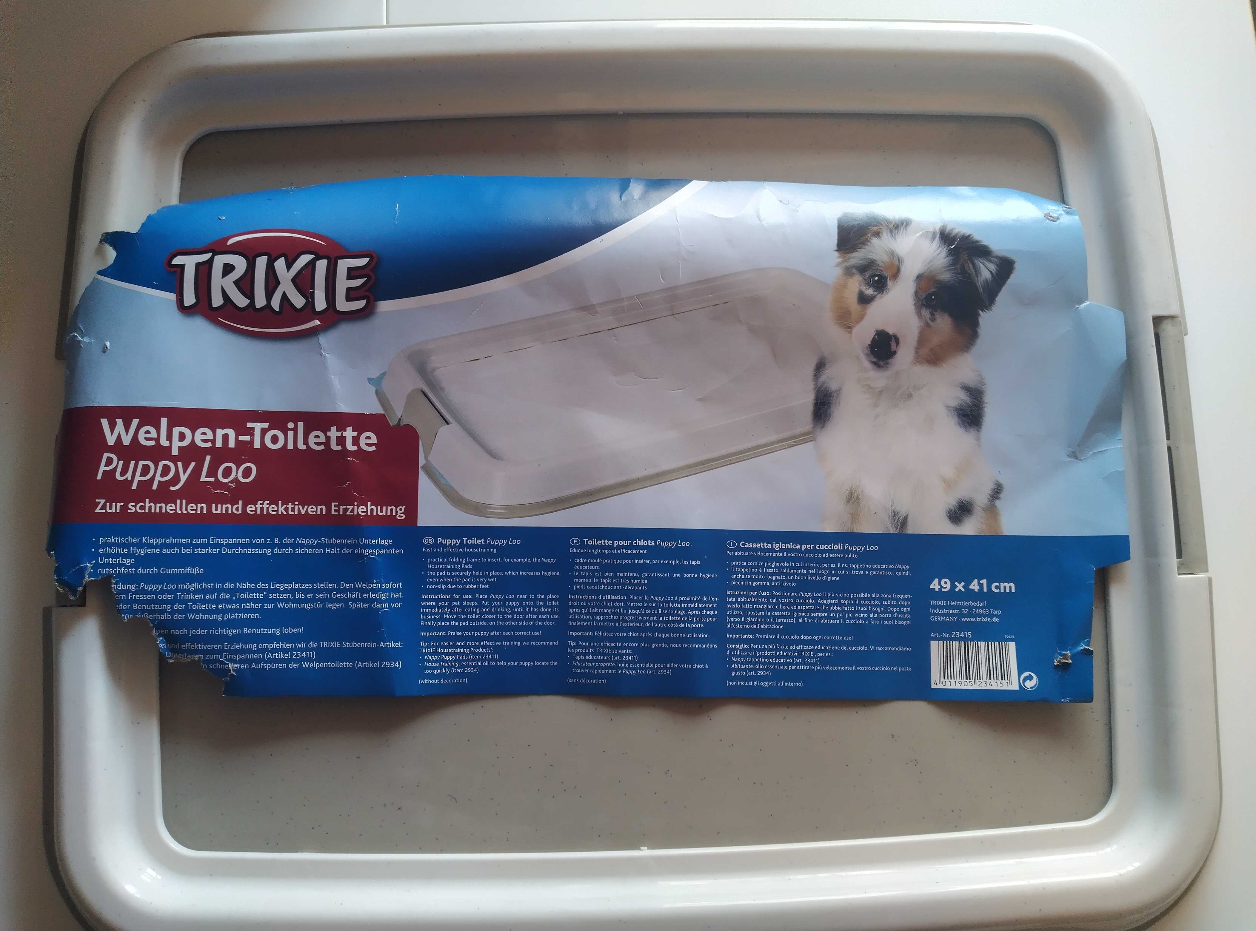 Лоток Trixie 49х41 см для щенка или маленькой собачки