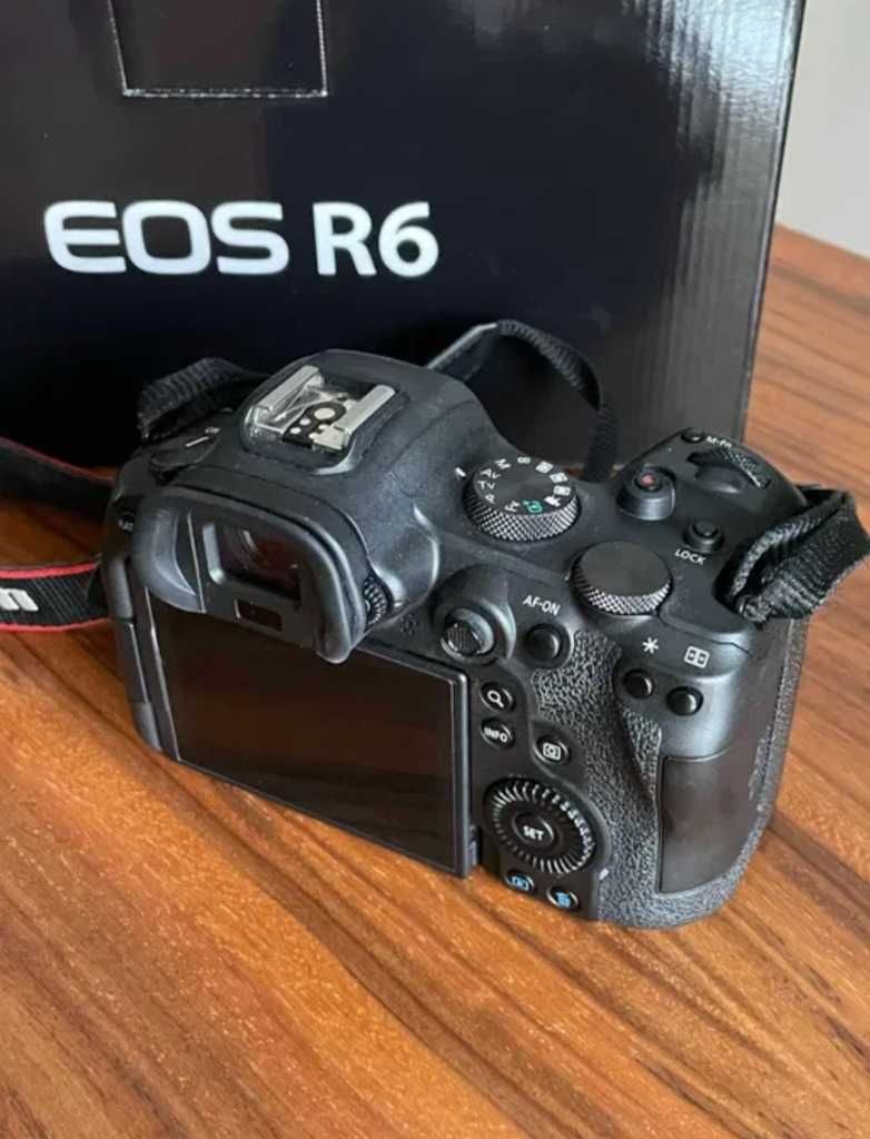 Canon EOS R6 Body. Стан ідеальний, пробіг 11 000. Повний КОМПЛЕКТ!