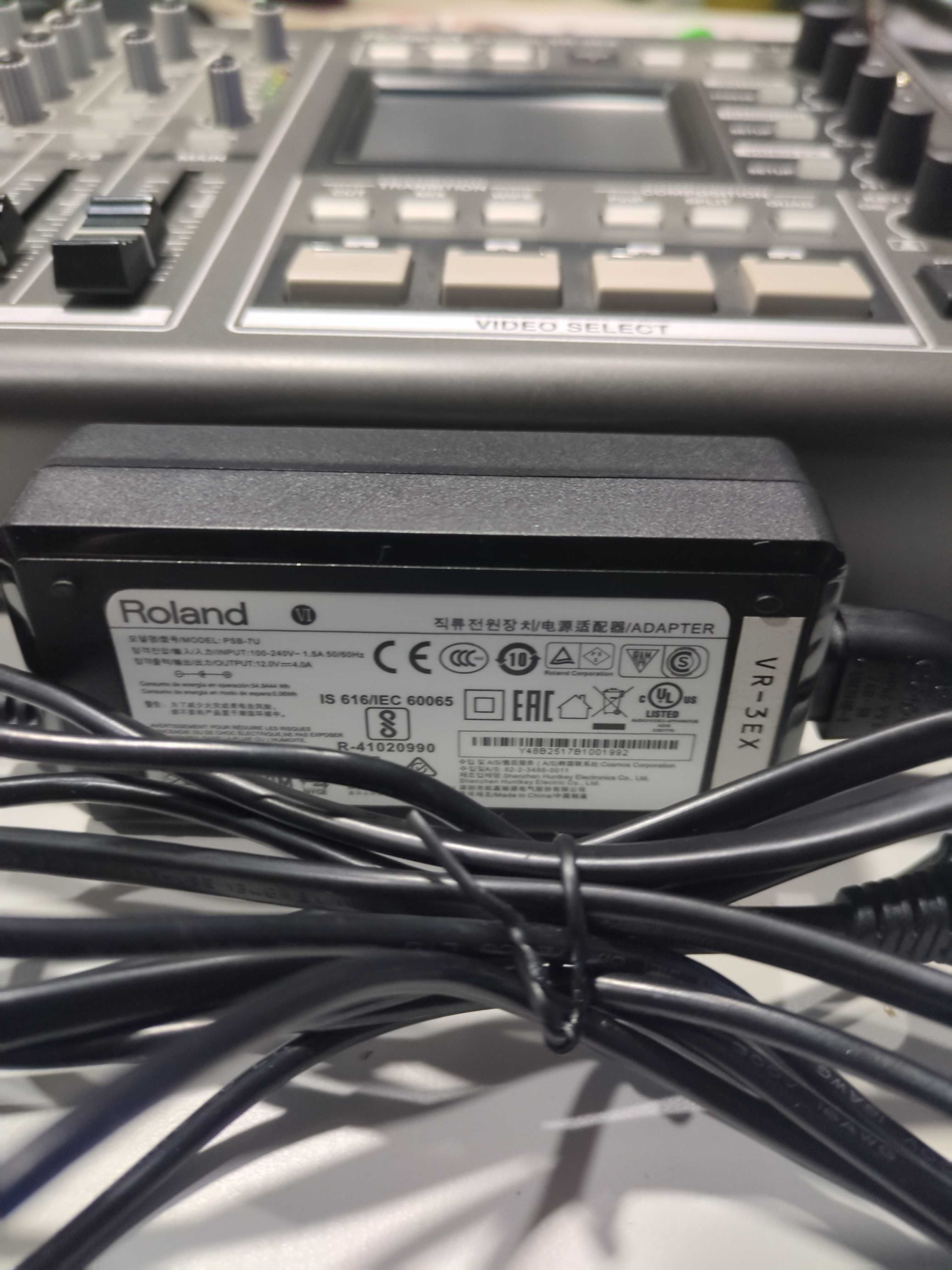 Roland AV Mixer VR-3EX