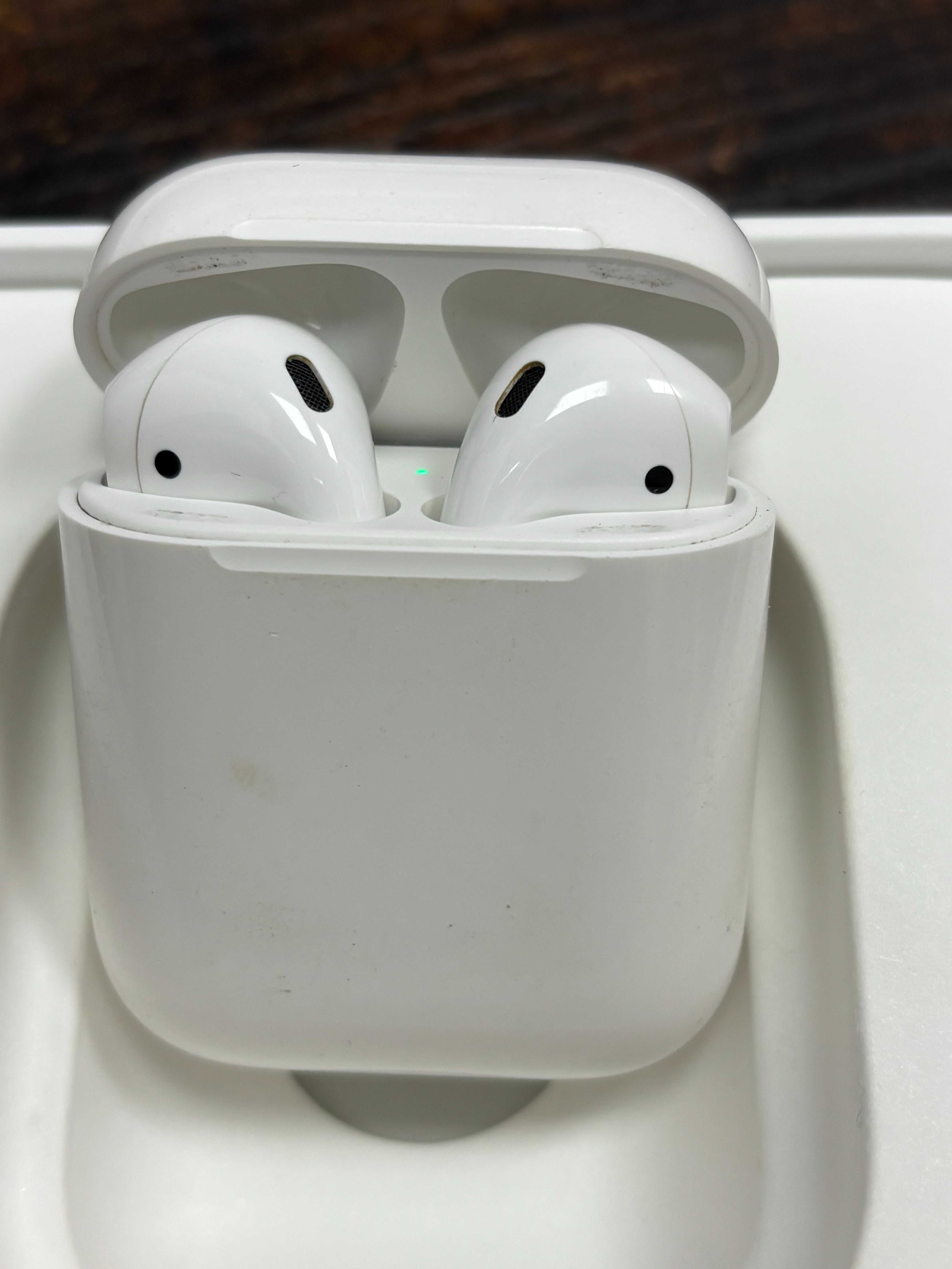 Oryginalne Słuchawki Apple Airpods A1602 z pudełkiem