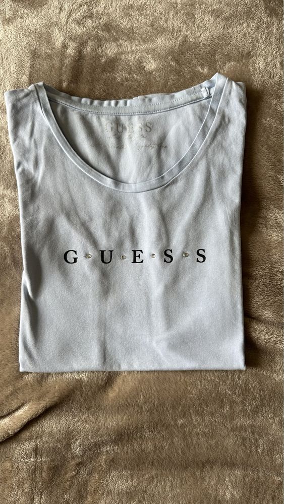 T shirts Guess, como novas!