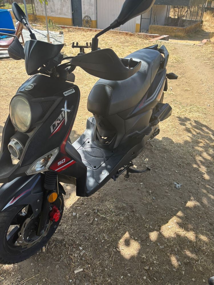 Scooter Sym Crox 50