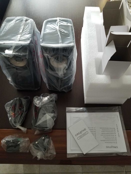 Colunas Creative T60 2.0