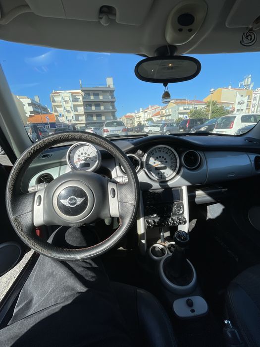 Mini cooper R50 1.6 cc 140.000km