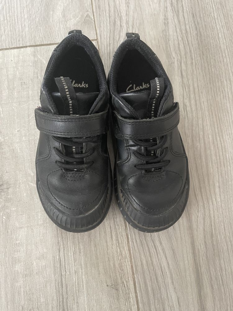 Clarks 27 (16,5) кеди,кросівки,туфлі