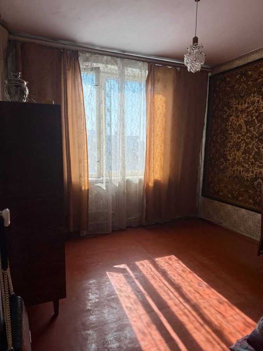 E S3 Продам 2к. квартиру ул. Непокоренных, 68