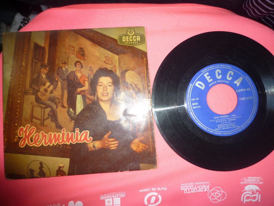 Vinil Raro de 1959 Hermínia, da Hermínia Silva sem riscos em excelen