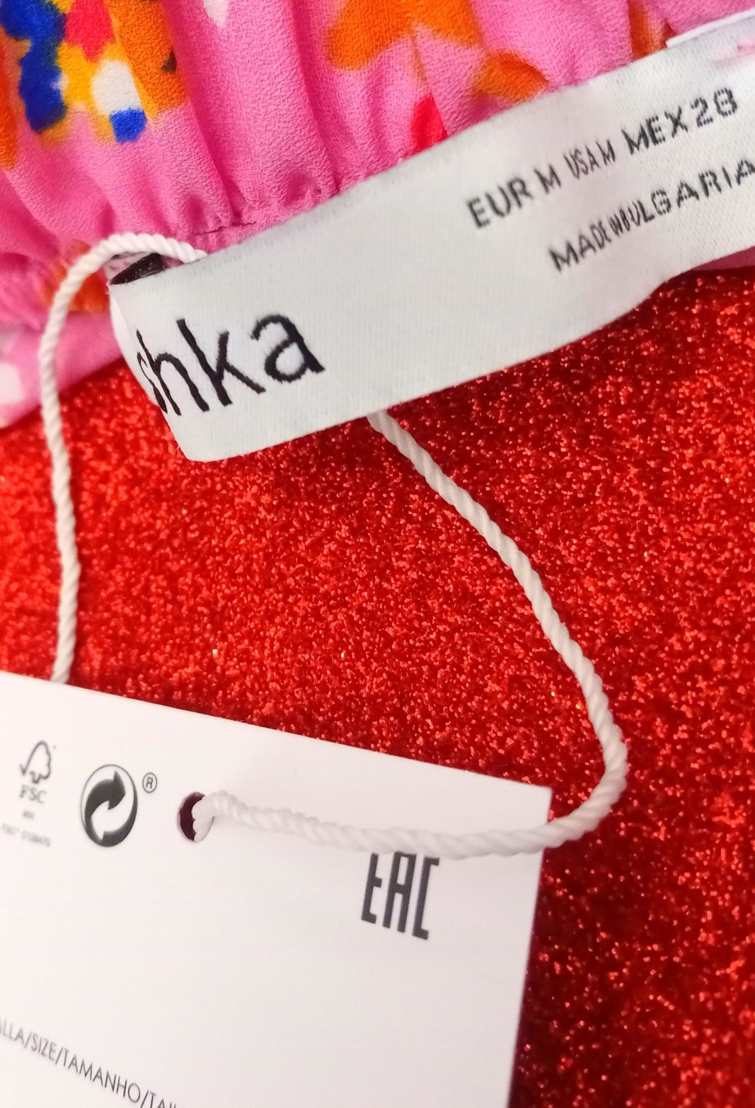 Saia Original da marca : Bershka , nova com Etiqueta