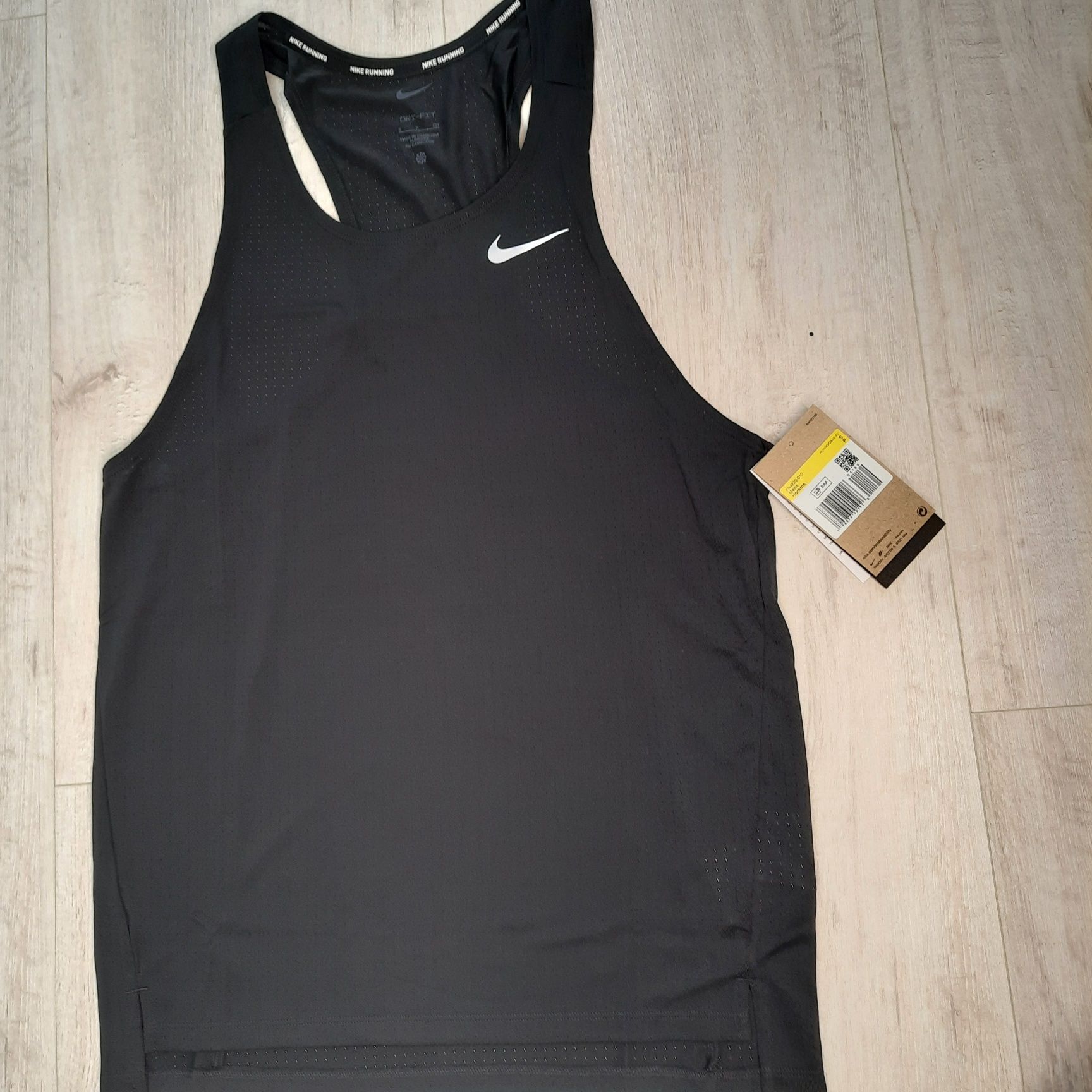 Оригінальна чоловіча майка Nike FAST DRI-FIT RUNNING SINGLET BLACK FN4