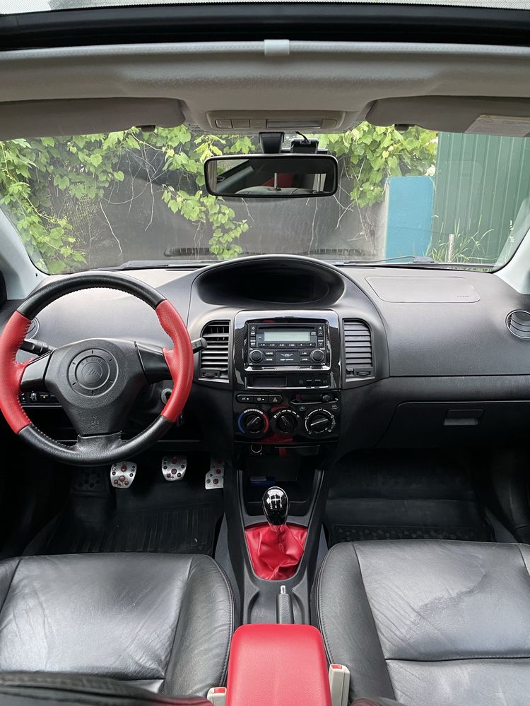 Geely mk cross.