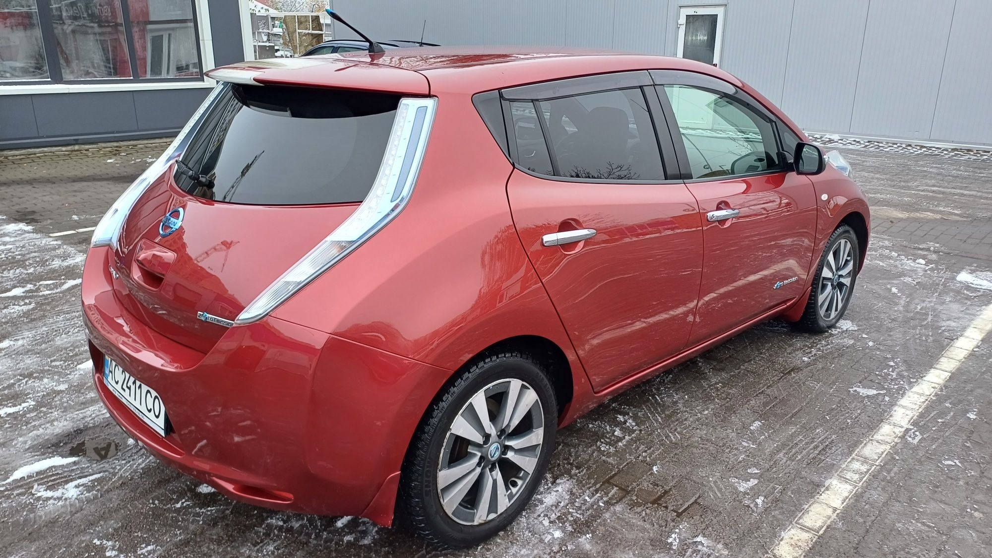 Nissan Leaf 2013 рік(Нісан Ліф)